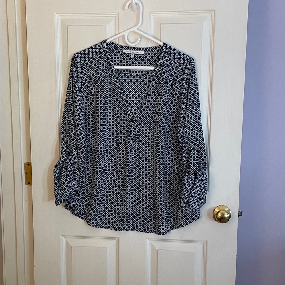 Collective Concepts Navy and White Geometric Blouse